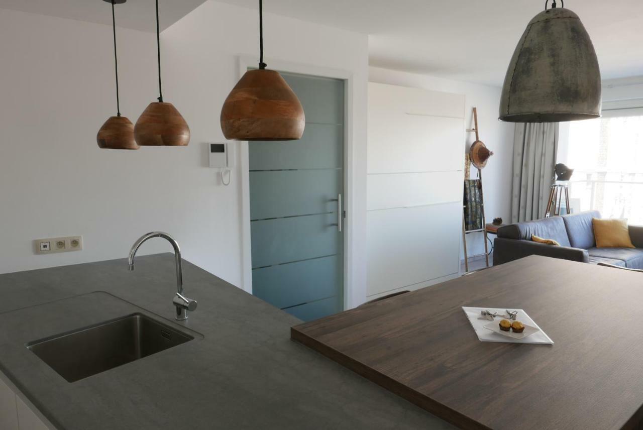 Appartement Aan Zee ออสเทนด์ ภายนอก รูปภาพ